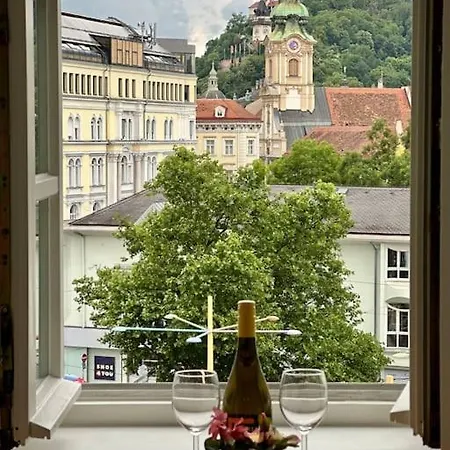 Panorama Schlossberg & Jacuzzi Lägenhet