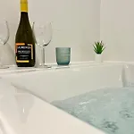 Panorama Schlossberg & Jacuzzi