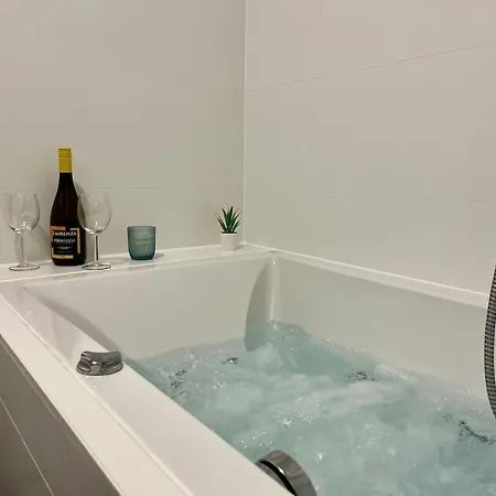 Panorama Schlossberg&jacuzzi