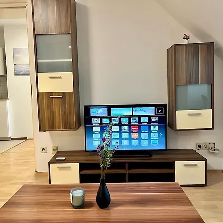 Panorama Schlossberg & Jacuzzi Štýrský Hradec