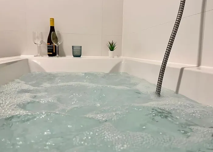 Panorama Schlossberg & Jacuzzi Apartmán *